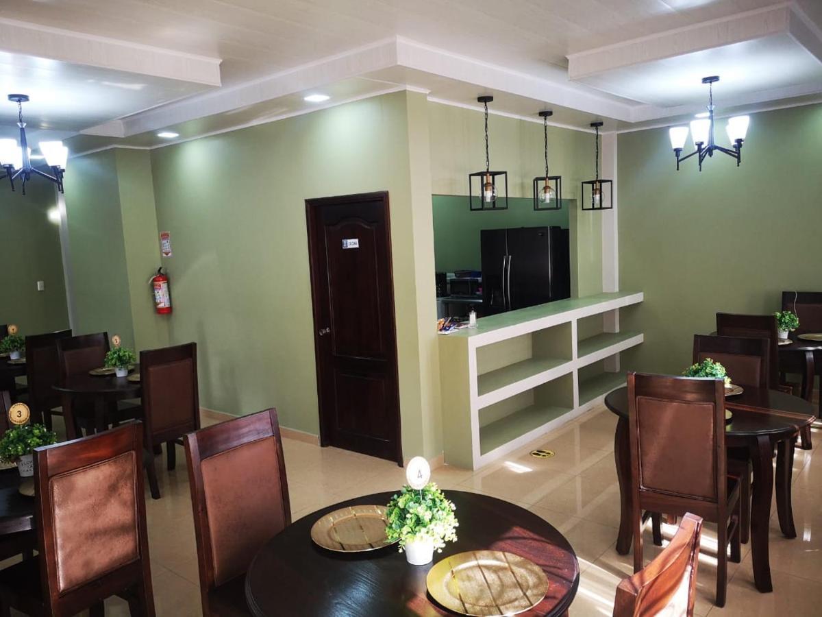 Hotel Y Residencia La Cofradia Santa Rosa de Copán Eksteriør billede