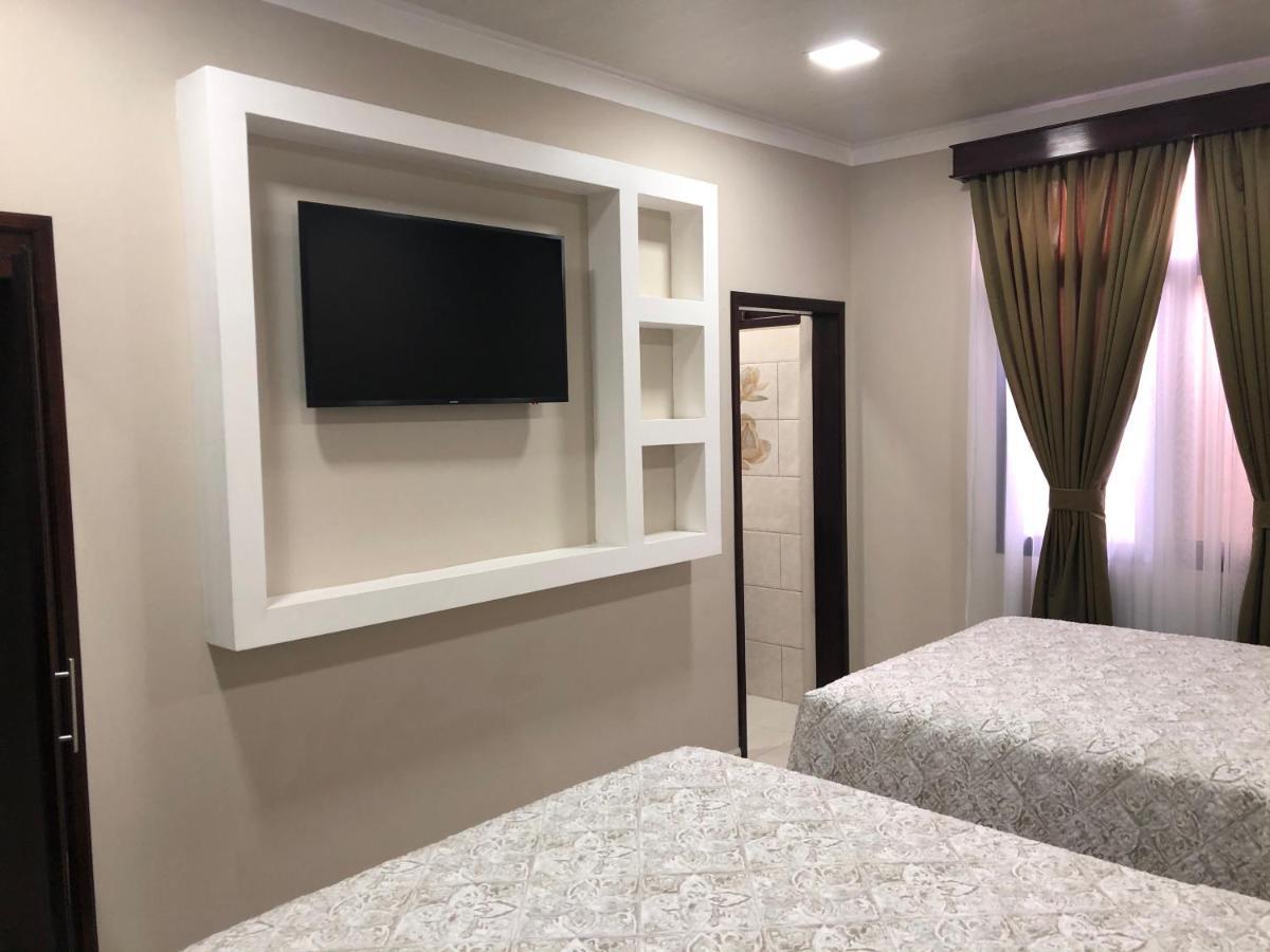 Hotel Y Residencia La Cofradia Santa Rosa de Copán Eksteriør billede